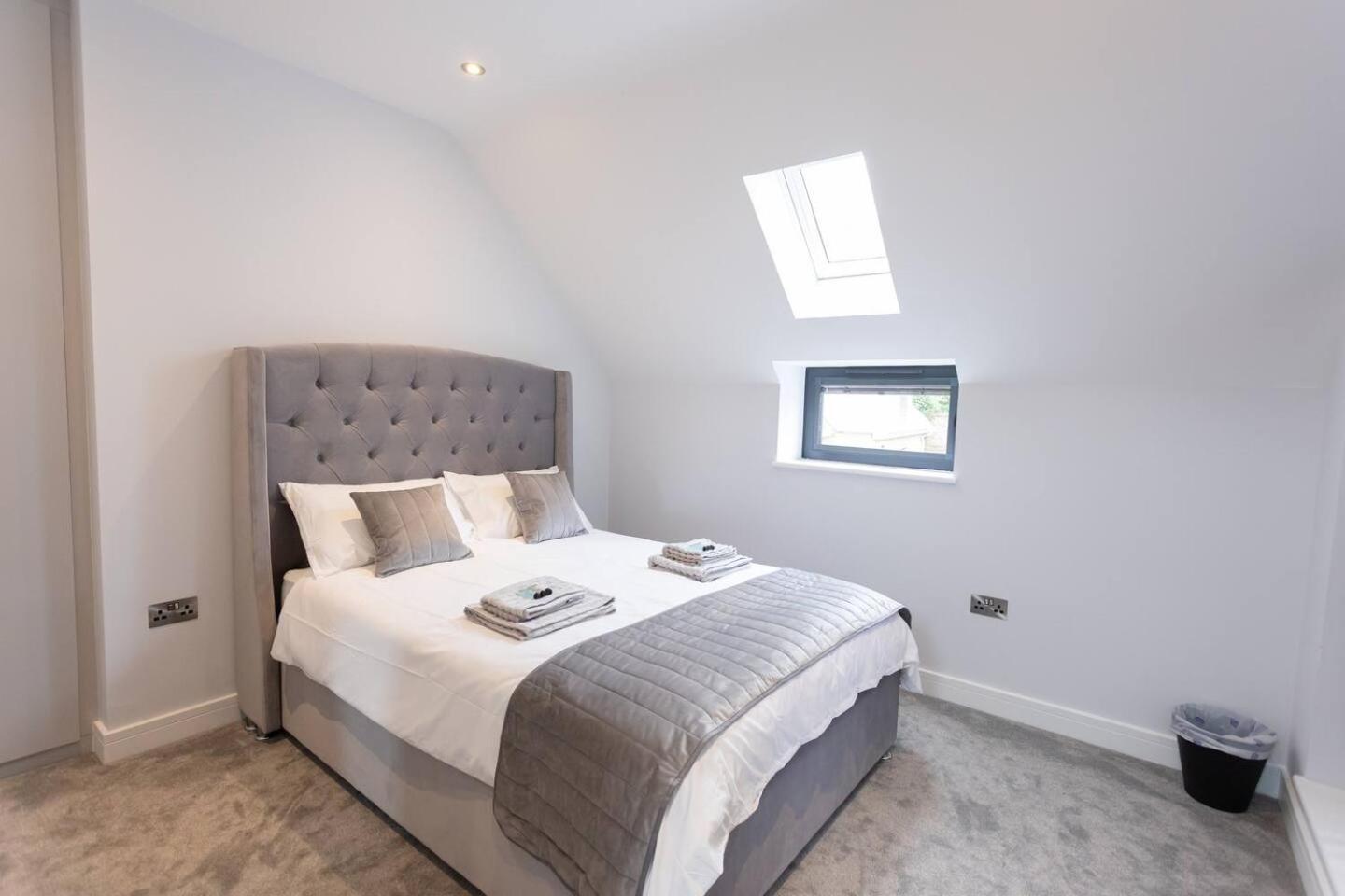 D & D Luxury Apartments Stanmore  Exterior photo