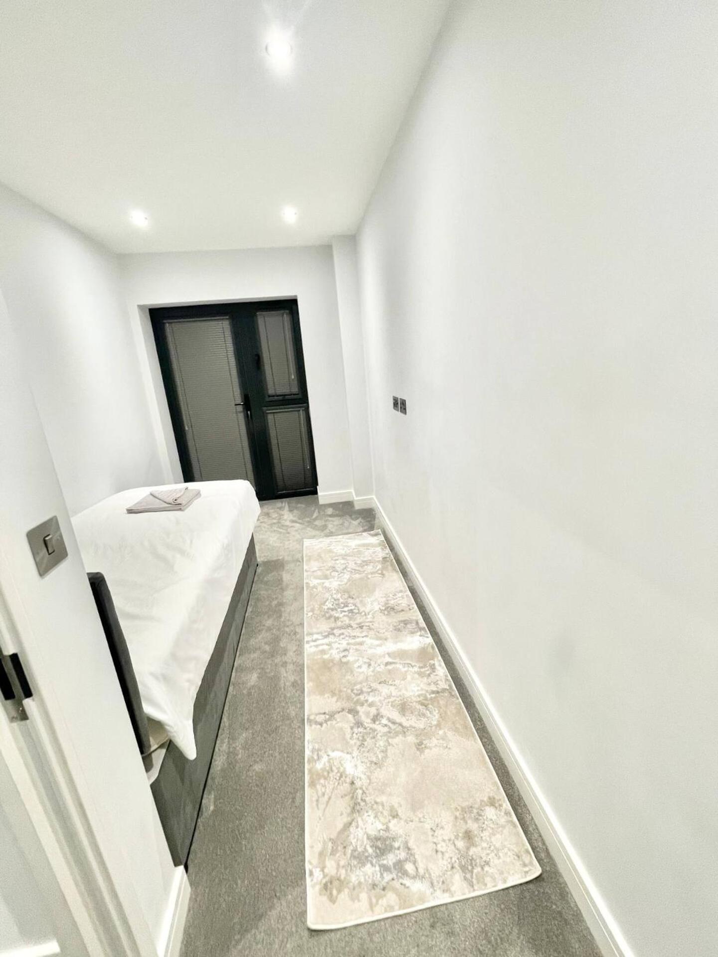 D & D Luxury Apartments Stanmore  Exterior photo