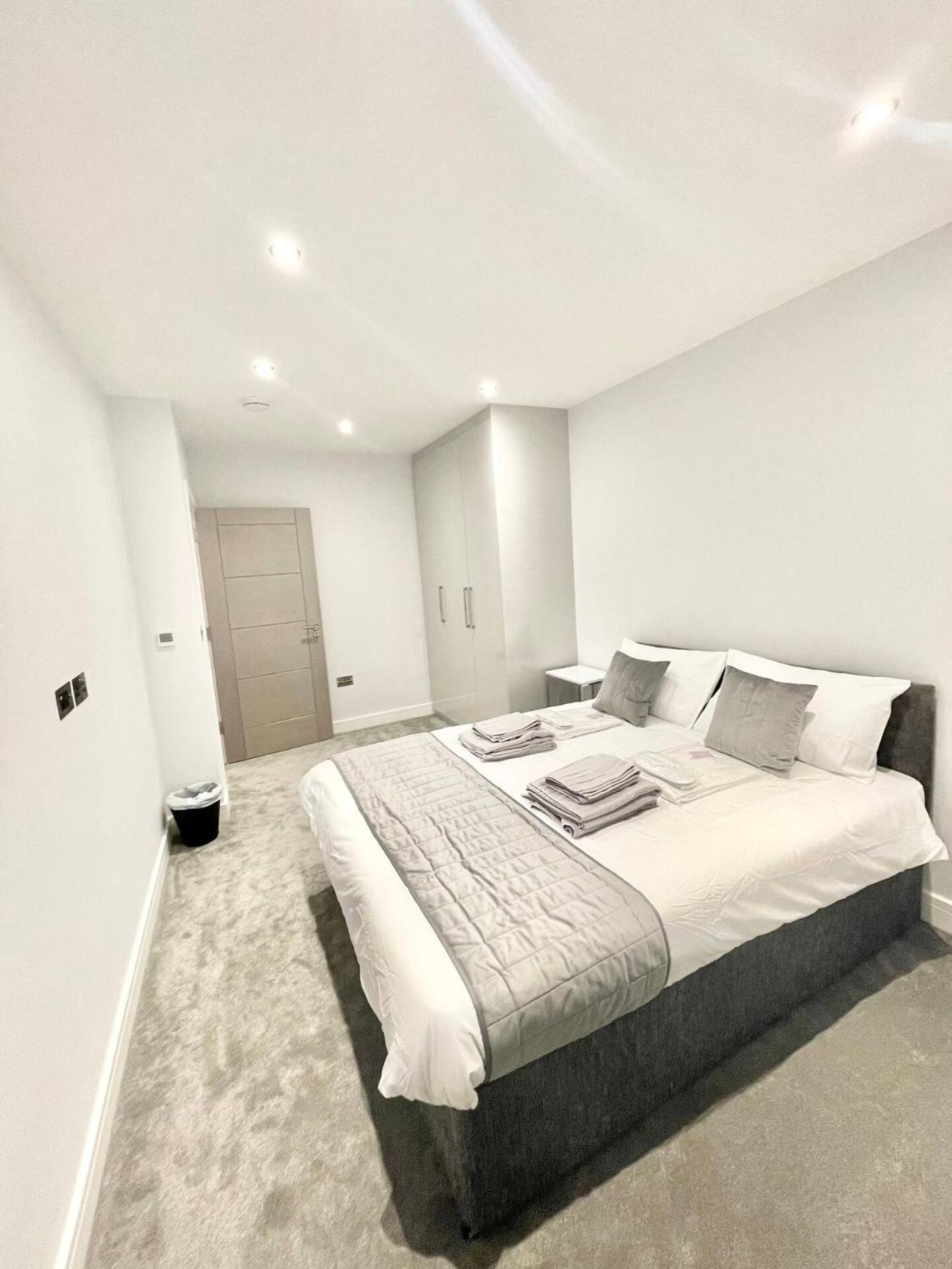 D & D Luxury Apartments Stanmore  Exterior photo